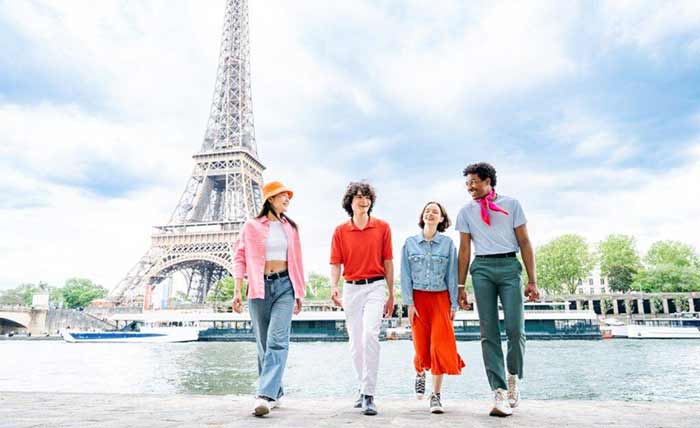 رسوم فرلنسه اخلاق و آداب اجتماعی در فرانسه